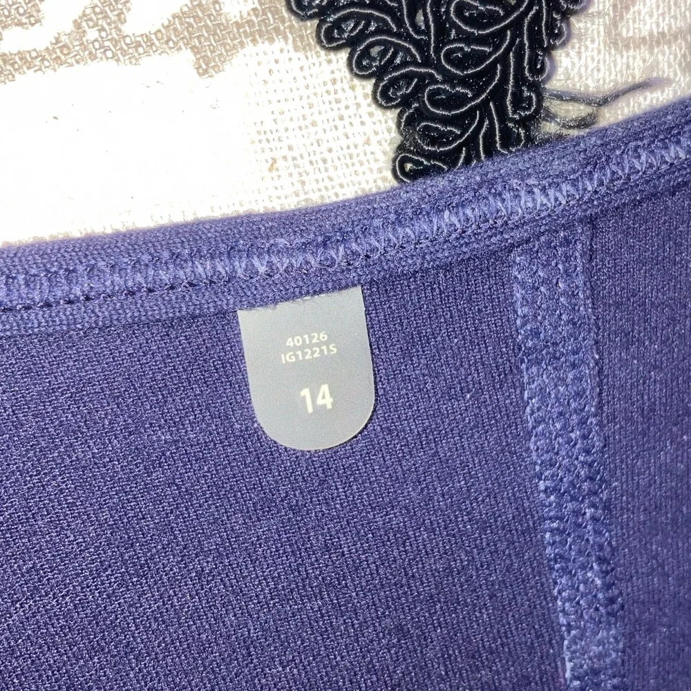 Ivivva by Lululemon Big Girls Juniors Reversible Stripe Blue Athletic Tank sz 14 - Picture 10 of 10